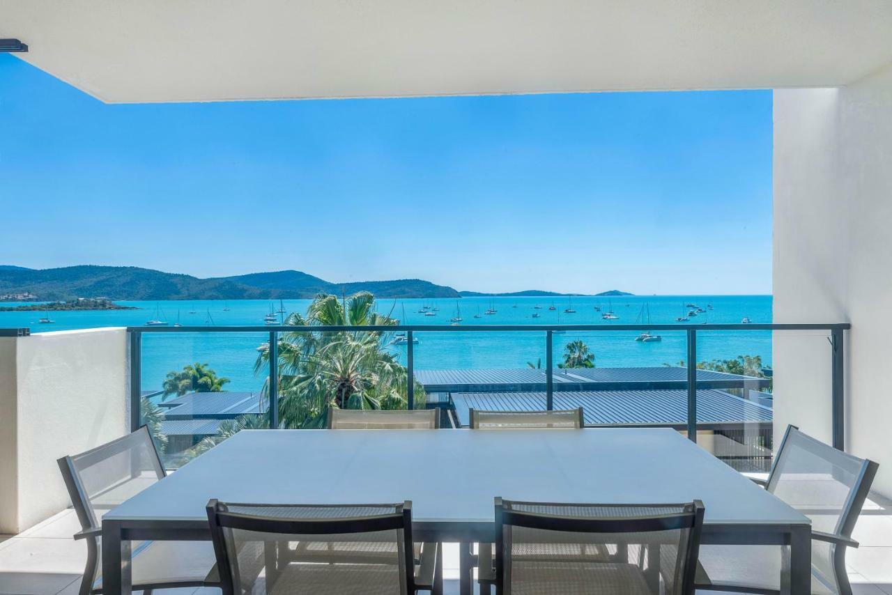 Executive On Whisper Bay - Cannonvale エアリービーチ エクステリア 写真
